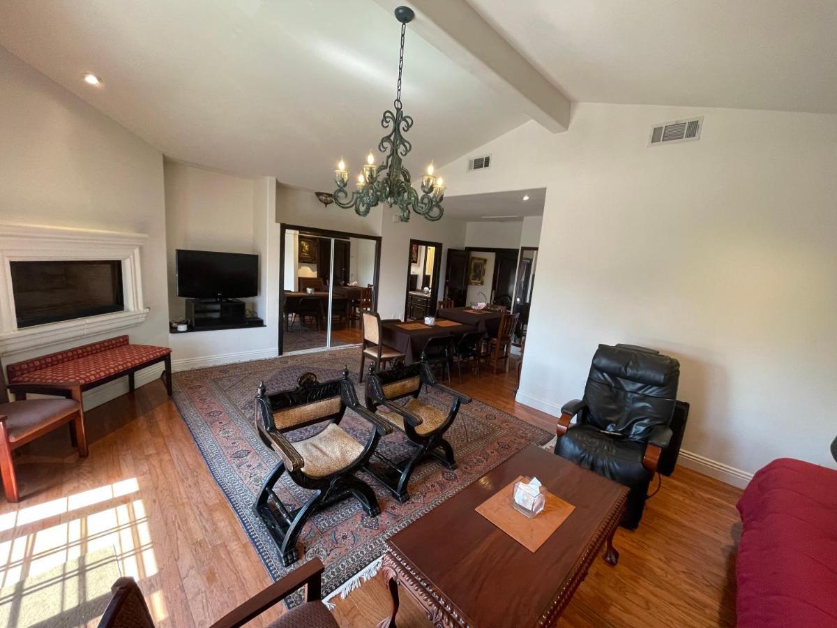 Entire Second Flr - Santa Monica Luxury Roman Villa Los Angeles Exteriör bild