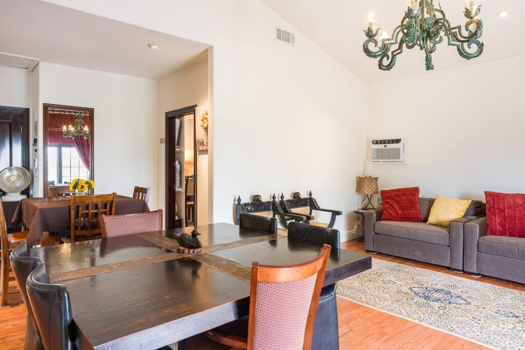 Entire Second Flr - Santa Monica Luxury Roman Villa Los Angeles Exteriör bild