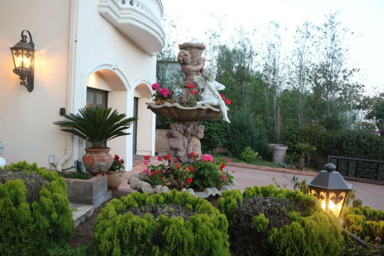 Entire Second Flr - Santa Monica Luxury Roman Villa Los Angeles Exteriör bild