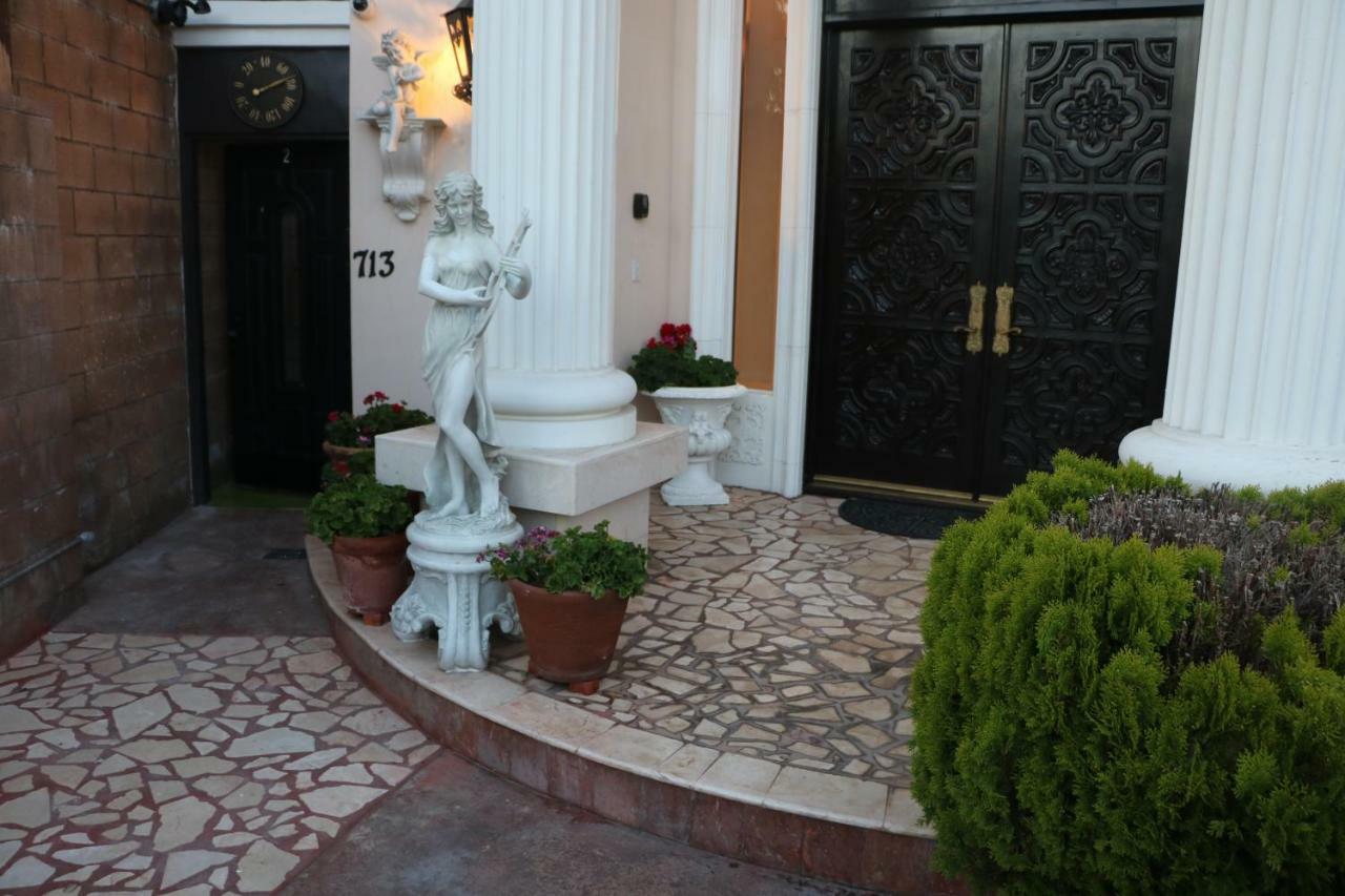 Entire Second Flr - Santa Monica Luxury Roman Villa Los Angeles Exteriör bild